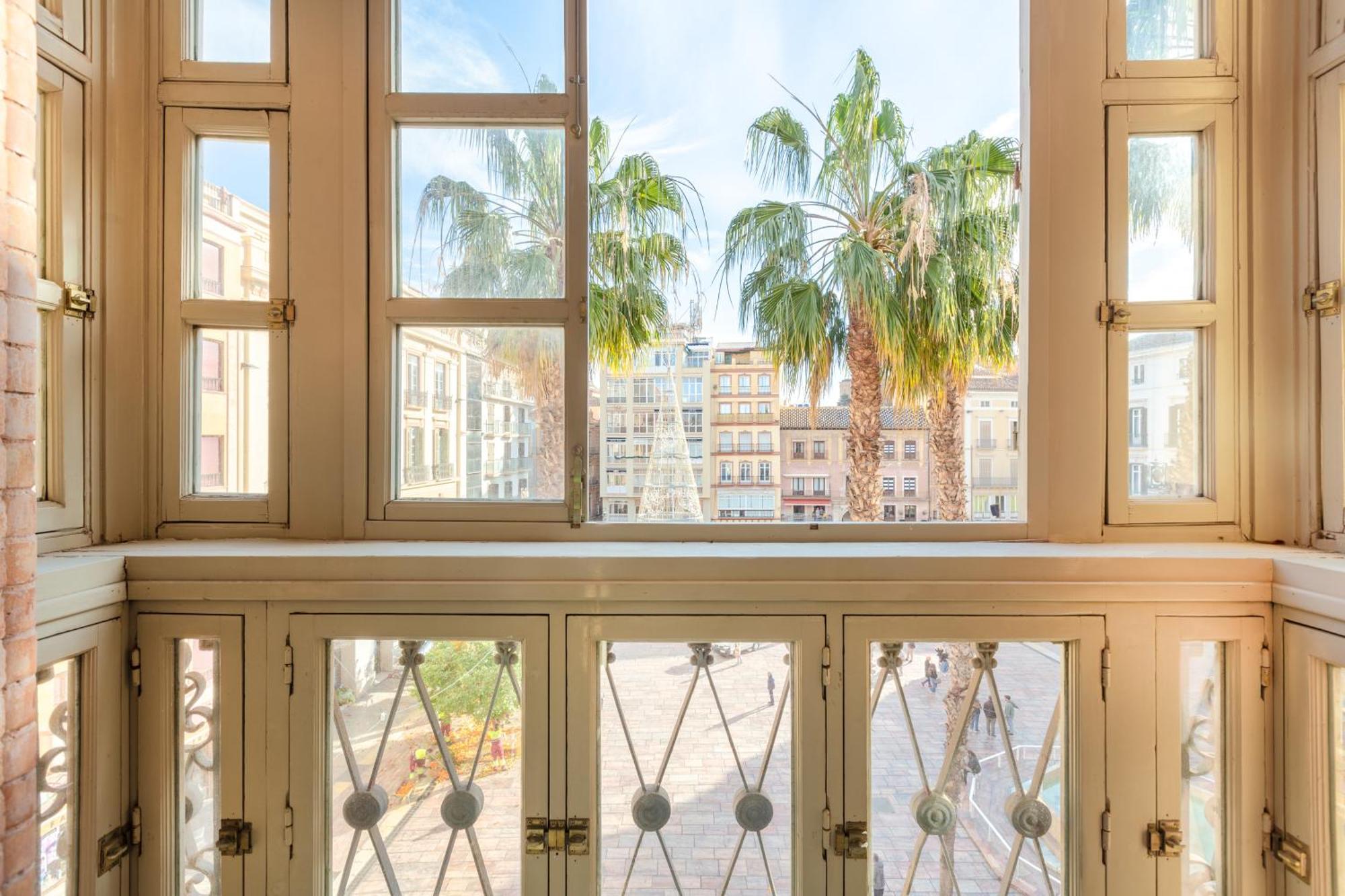 Plaza De La Constitucion Apartment Malaga Exterior photo